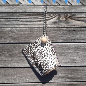 Sol Design Black and White / Purple Wristlet